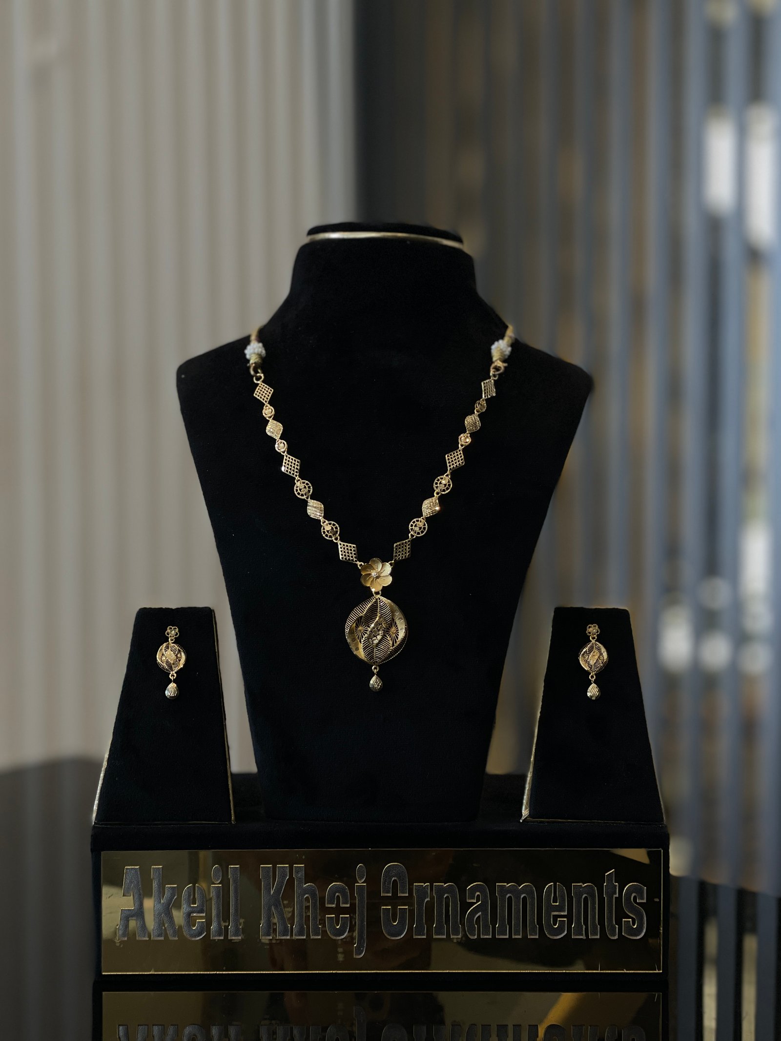 Traditional Turkish Gold Necklace Set